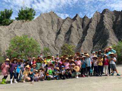 金山社區號召居民淨山，共同維護周邊環境