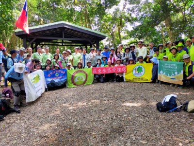 四處近百位志工421於浸水營古道進行無痕山林敬山活動