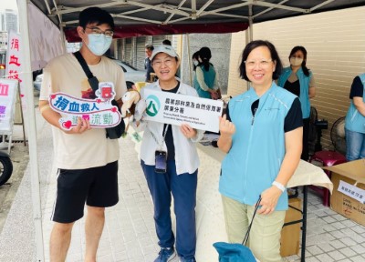 台灣野灣野生動物保育協會的秘書長綦孟柔到場支持保育推廣及公益捐血