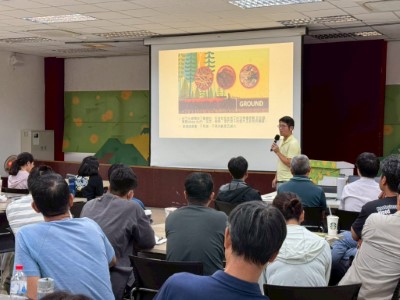 10月21日於本分署舉辦室內課程，由林業試驗所潘孝隆助理研究員講授森林火災行為特性、森林火災ICS運用等課程