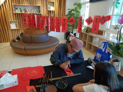 新春贈聯活動－現場墨筆揮毫3